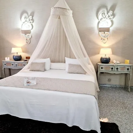 Plaza Del Castillo 4*