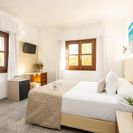 Szálloda Plaza Del Castillo 4*