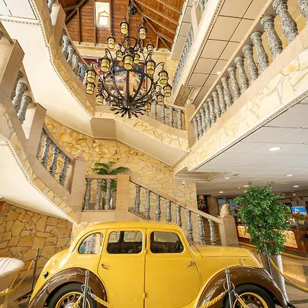 Hotel Plaza Del Castillo